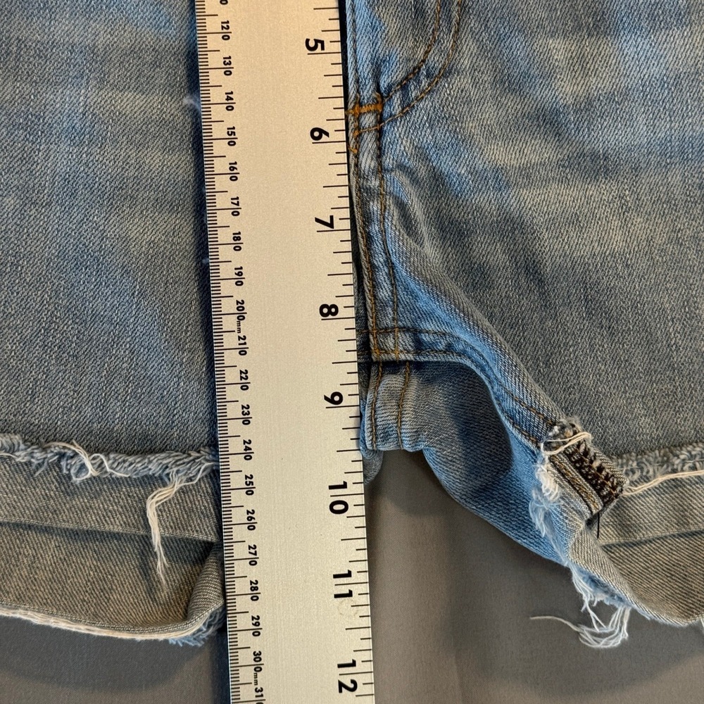 Rag & Bone Wiley Cutoff Denim Shorts Light Wash Raw Hem 27 W1915K520WIL - Picture 12 of 14